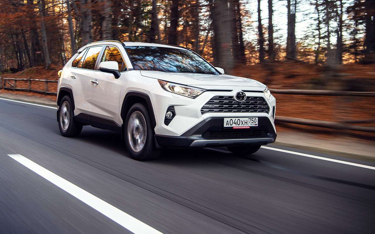 Новый Toyota RAV4, Forester и Outlander: большой тест кроссоверов