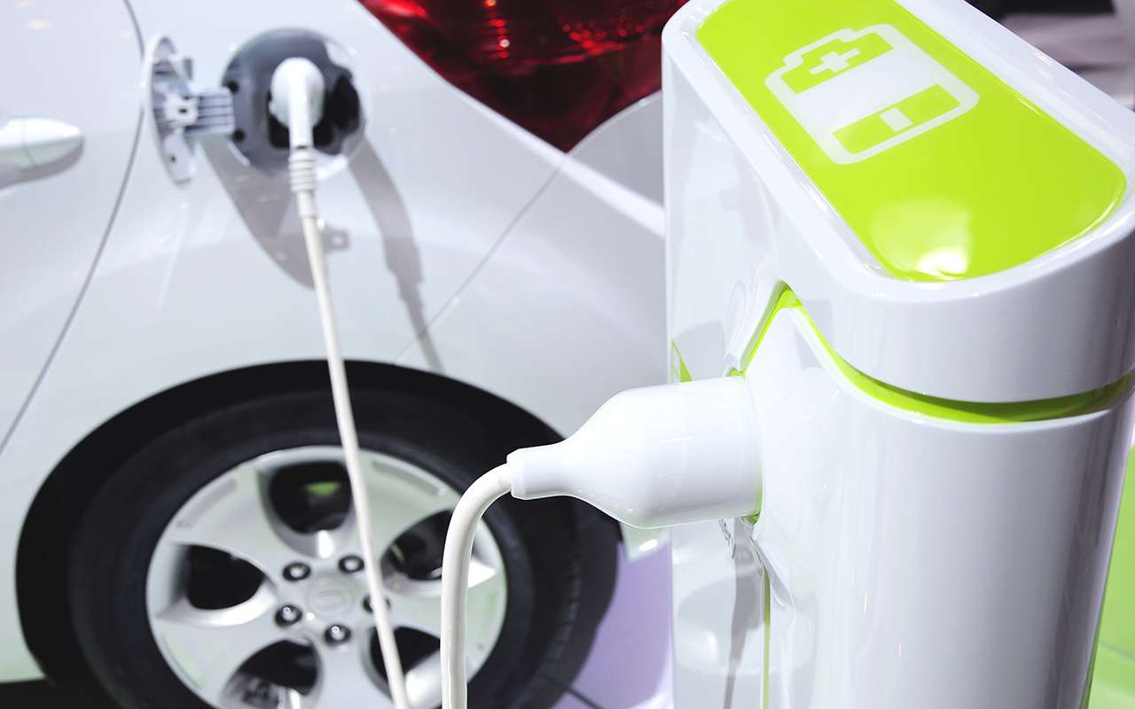 Сечин не видит будущего у электромобилей