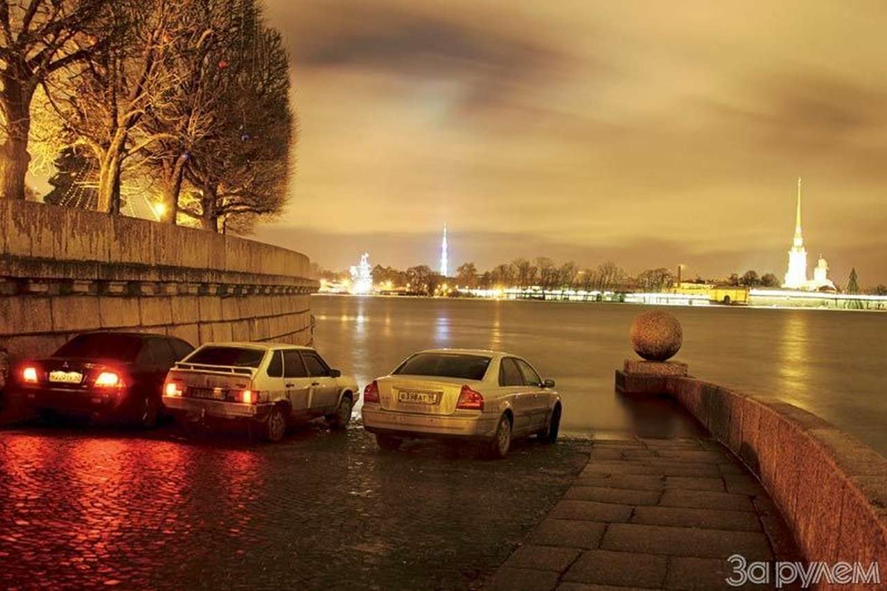 Фонтан с птичкой