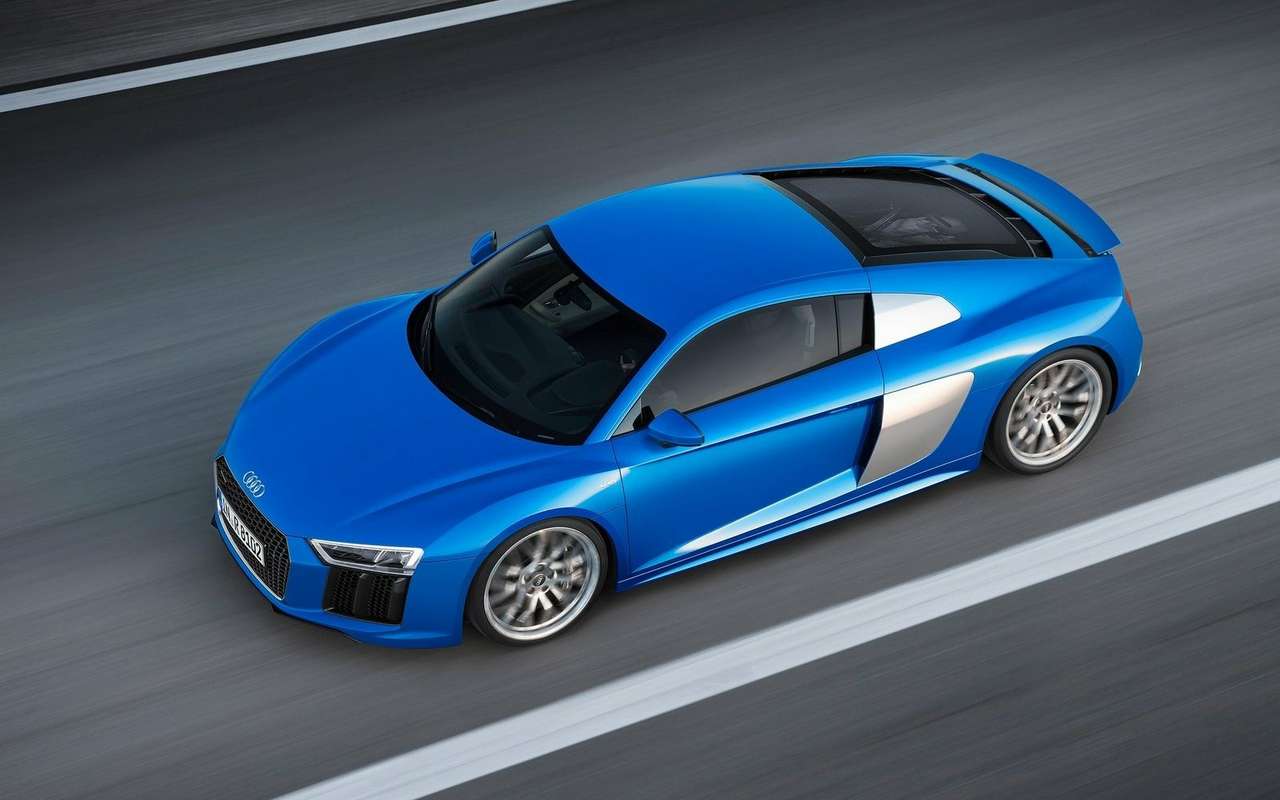 Сейчас у Audi R8 двигатель Lamborghini, а будет еще и Porsche.