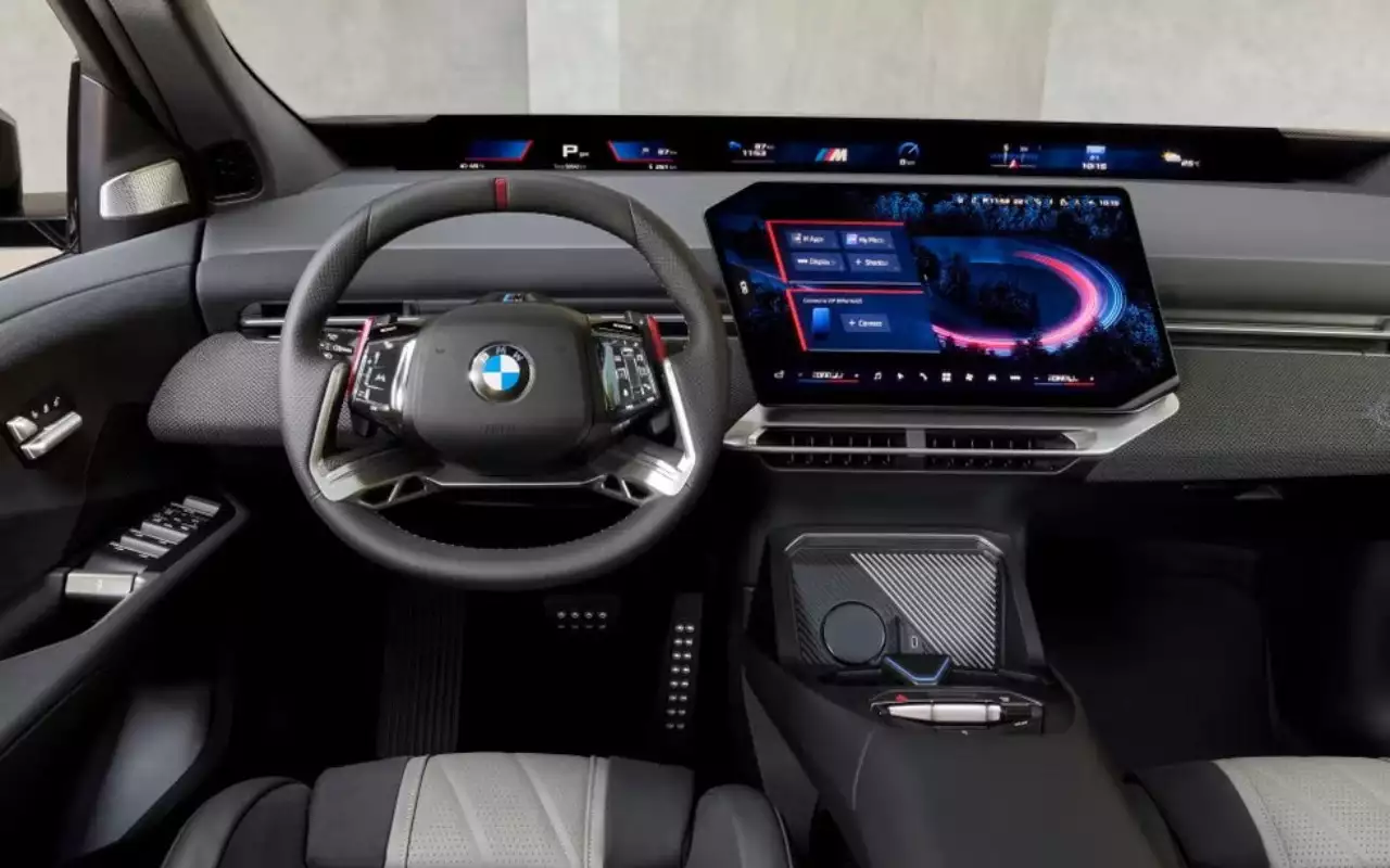 Интерьер BMW iX3 M60 xDrive