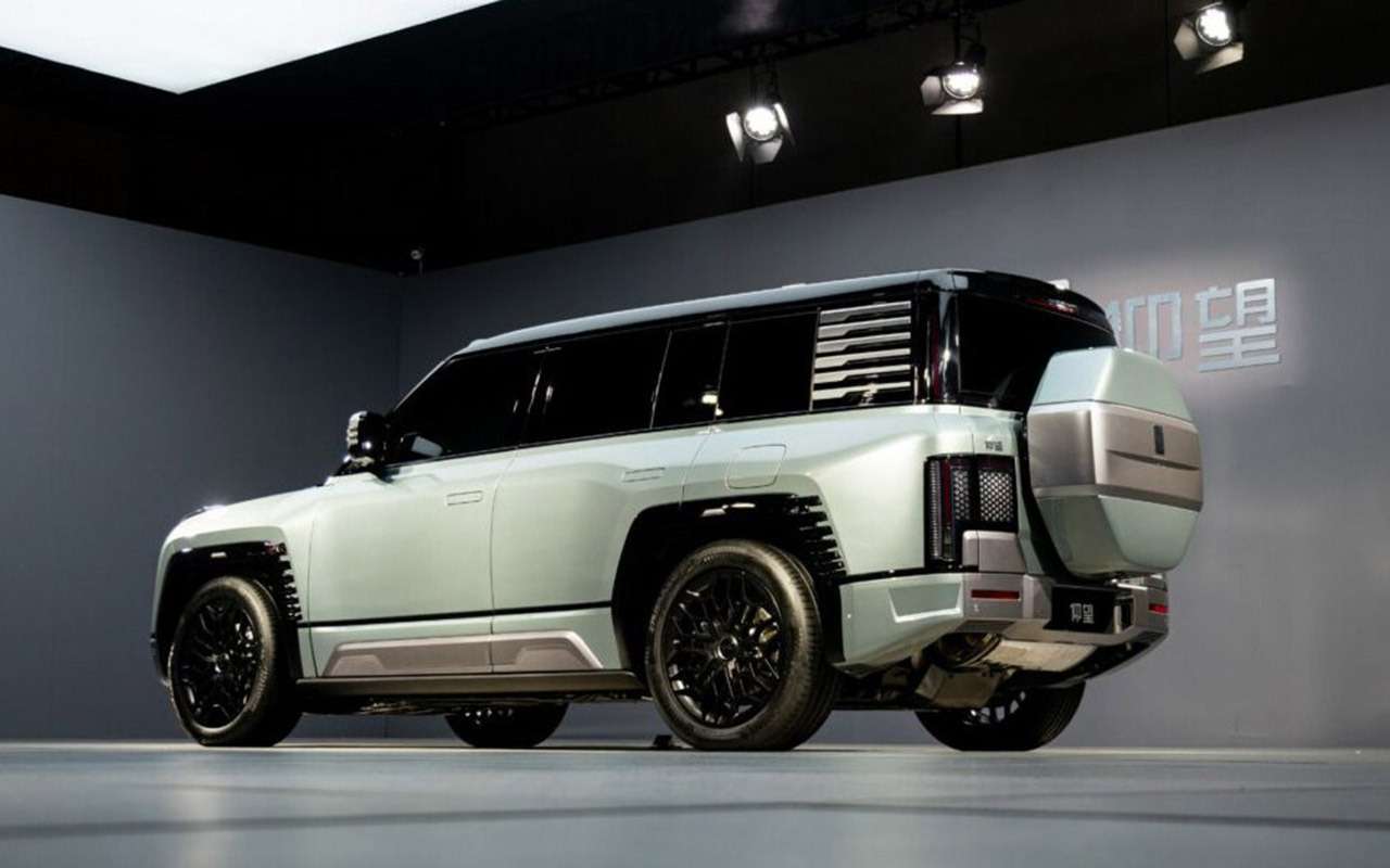 Крутой внедорожник BYD — конкурент Хаммера