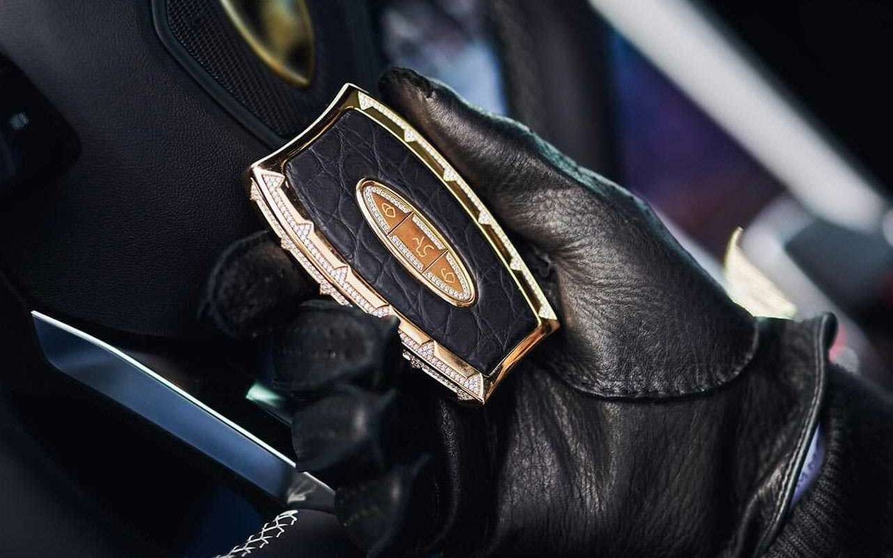175 г золота + 34,5 карата бриллиантов = самый дорогой автоключ