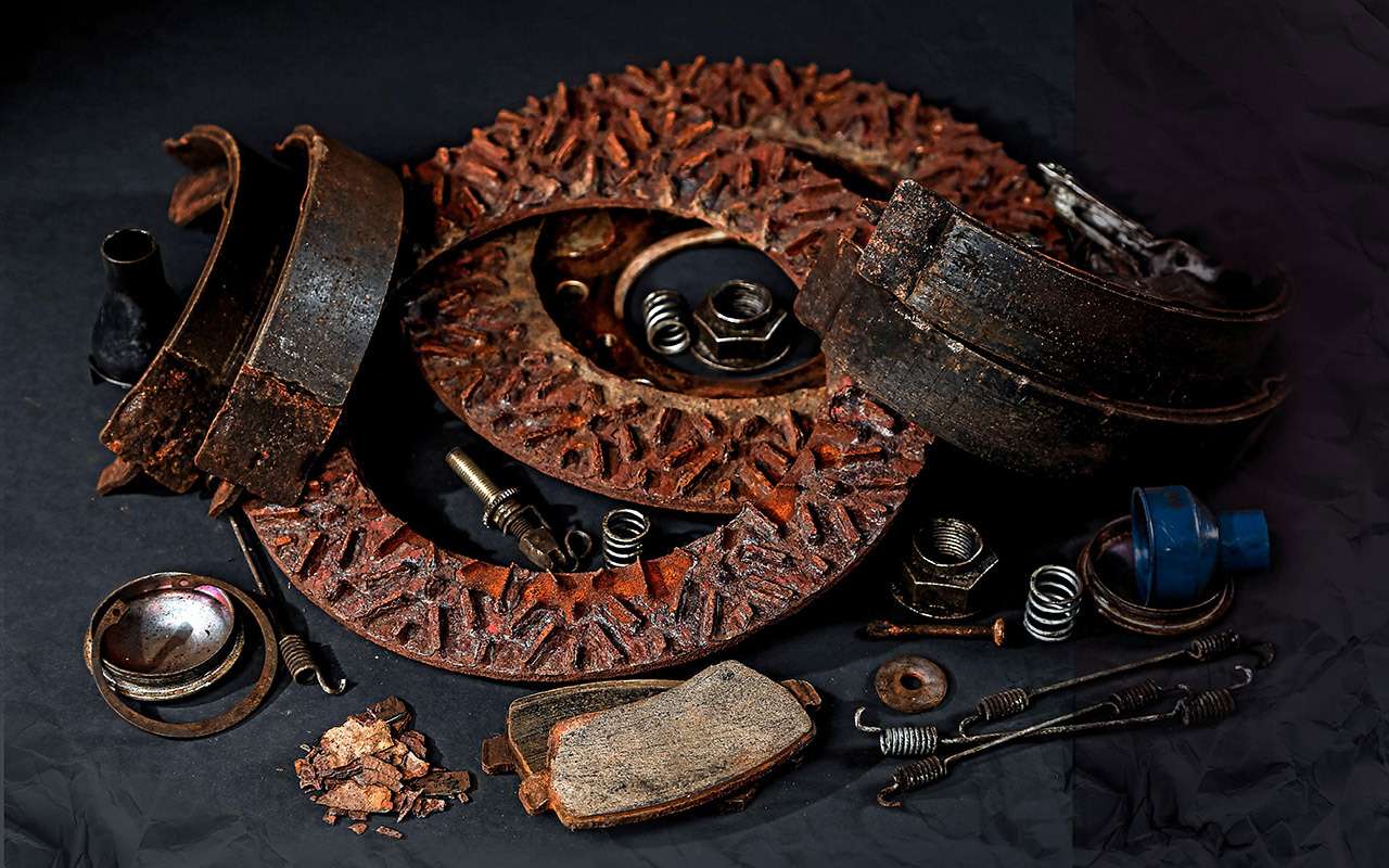 12 проблем с тормозами: простая диагностика своими силами