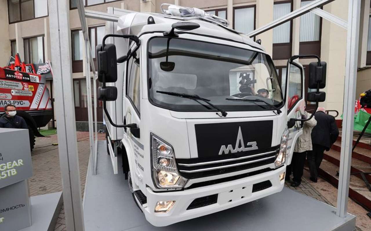 МАЗ показал конкурента Валдаю Next