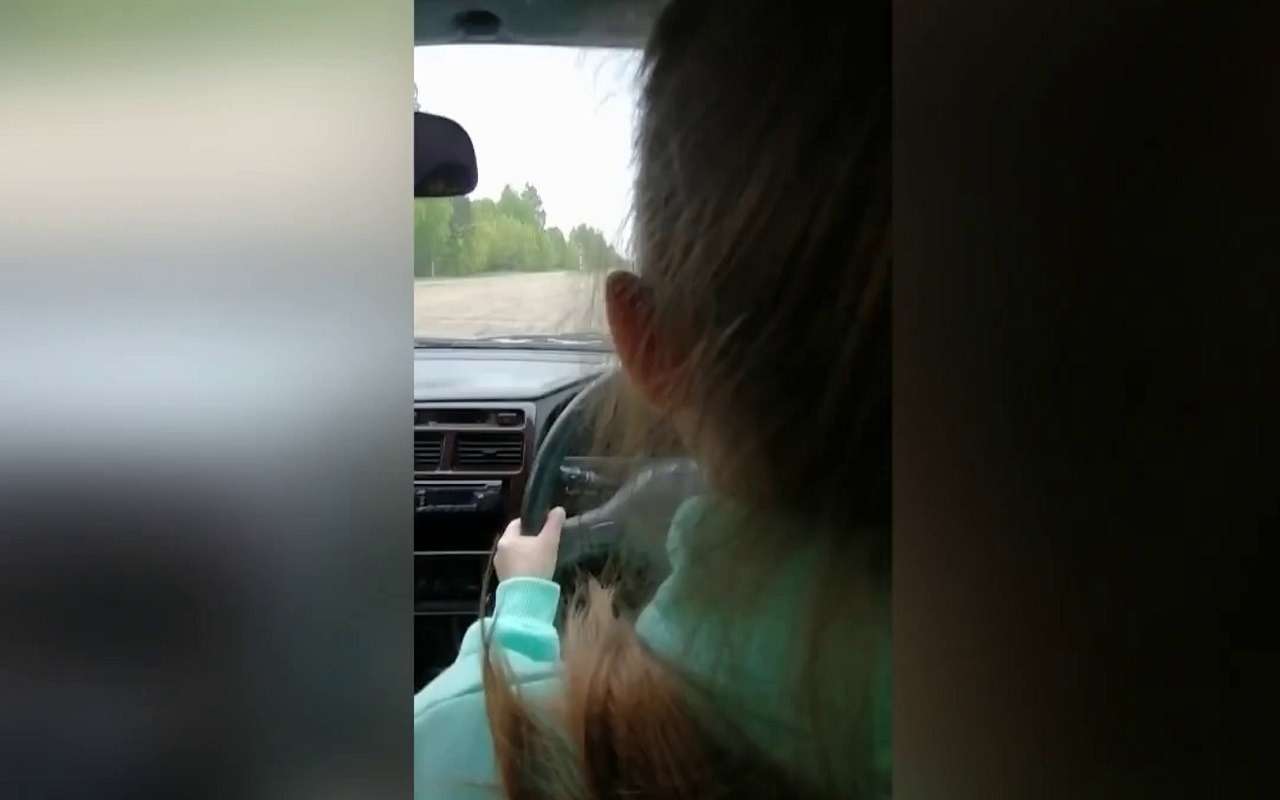 Зеленогорец оштрафован на 30 тысяч рублей за то, что учил дочь вождению