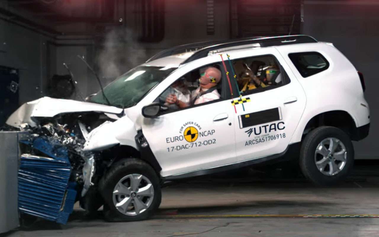 renault duster crash test