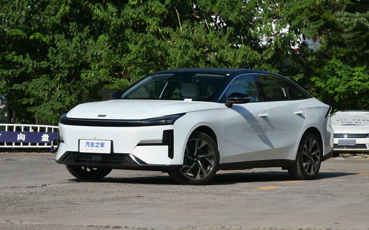 Geely озвучила цены на Galaxy L6