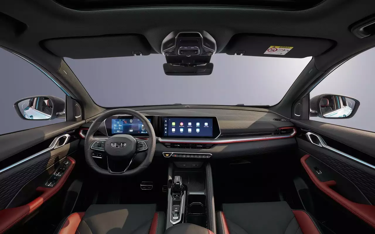 Интерьер Geely Coolray