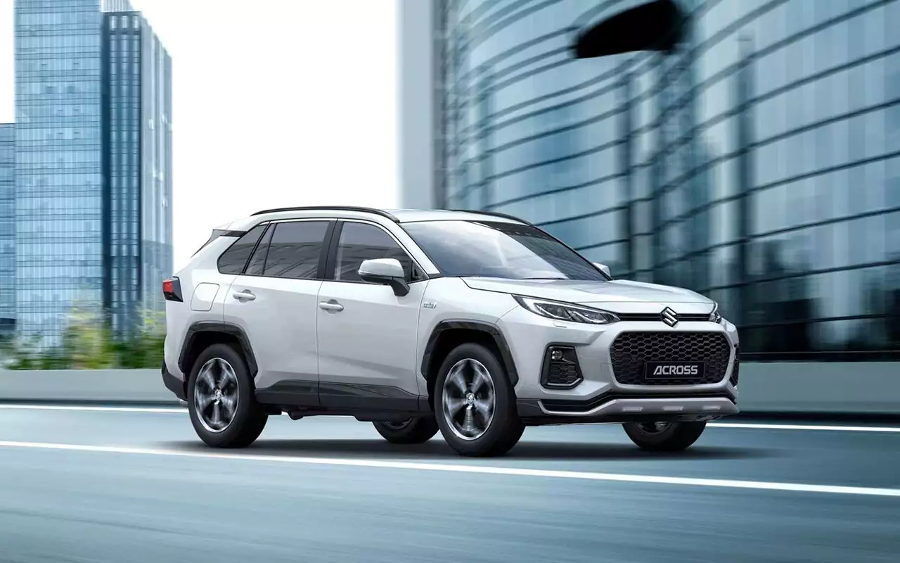 Новый Suzuki Across? Да это перелицованный Toyota RAV4!
