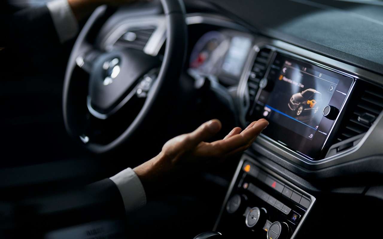 Бесконтактное управление функциями автомобиля может быть опасно: да/нет