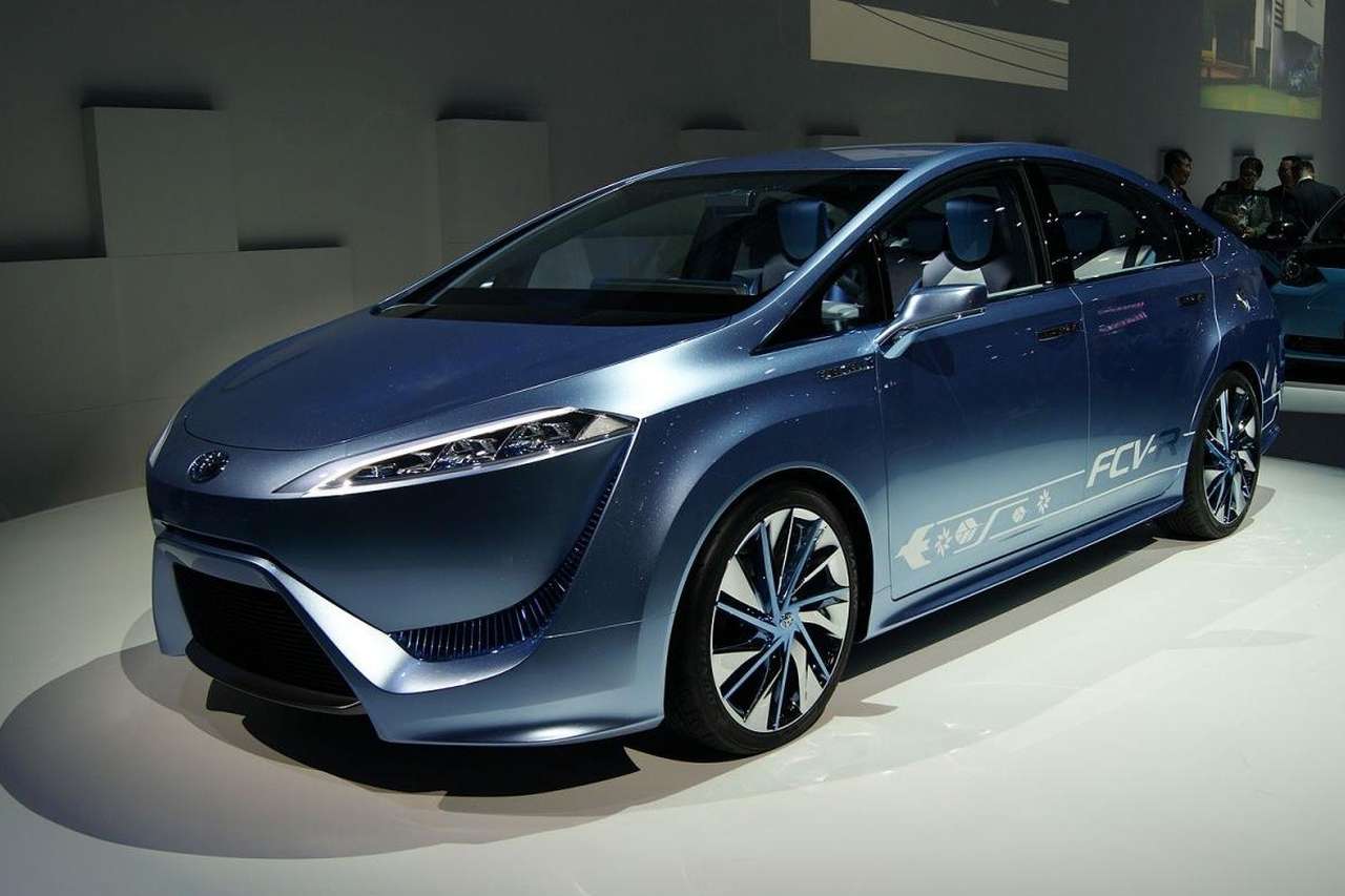 Водородная Toyota будет стоить $50-100 тыс.