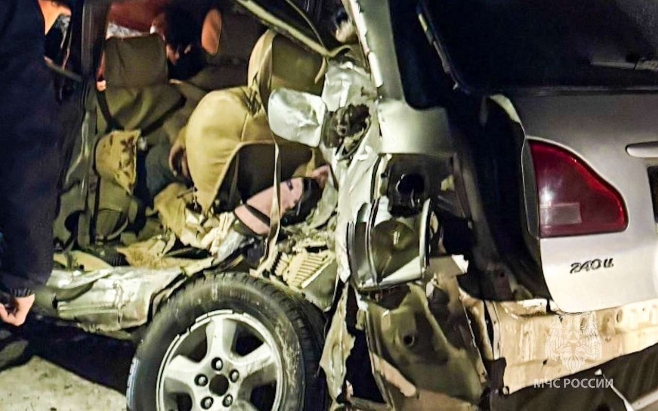 Погибли четверо, включая новорожденного: подробности страшной аварии в Якутии