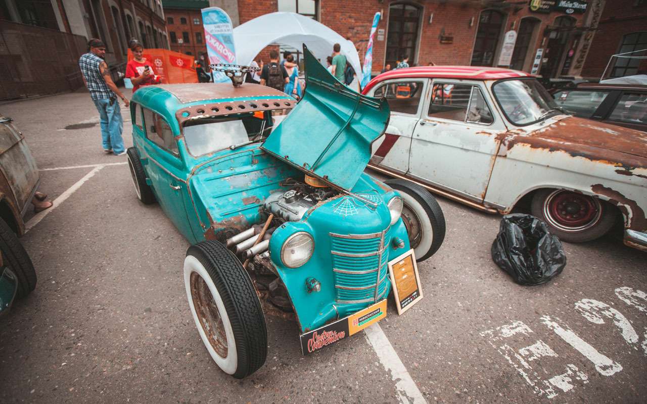 Лучшие переделанные авто и мотоциклы: в выходные на «Кастом Конвенции»