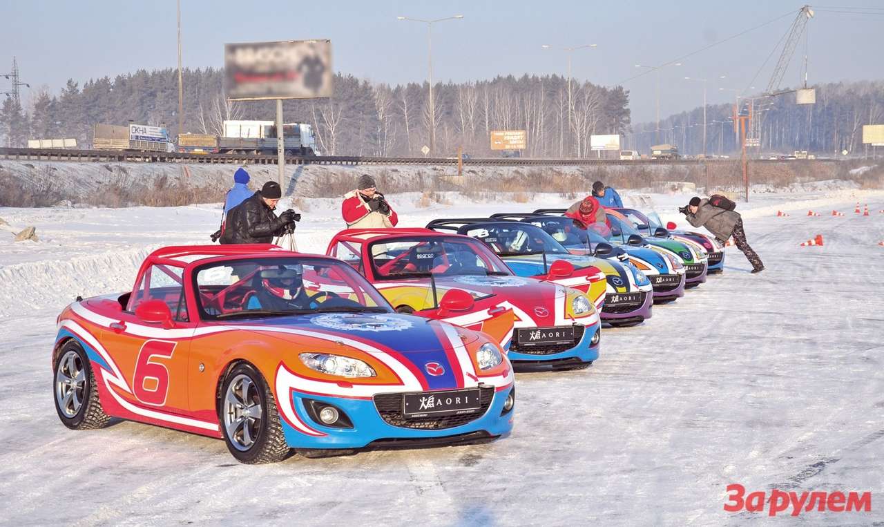 Mazda MX-5 Aori пока еще с целыми бамперами