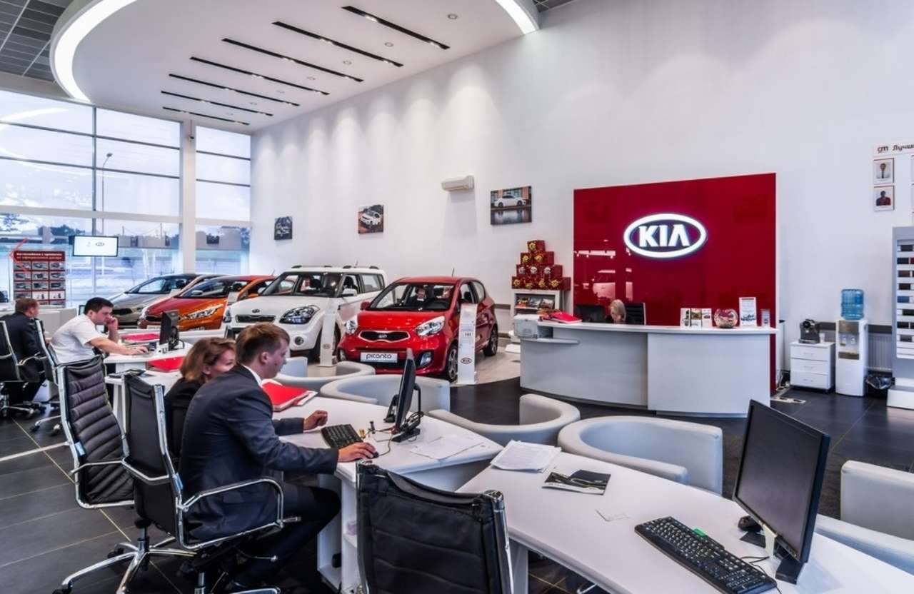 Российский авторынок в августе: эксперты повышают ставки