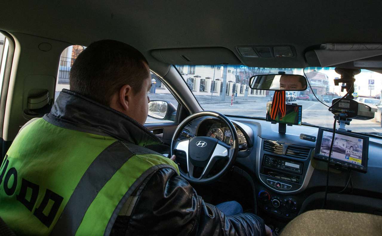 Водители парконов будут «под колпаком» у граждан