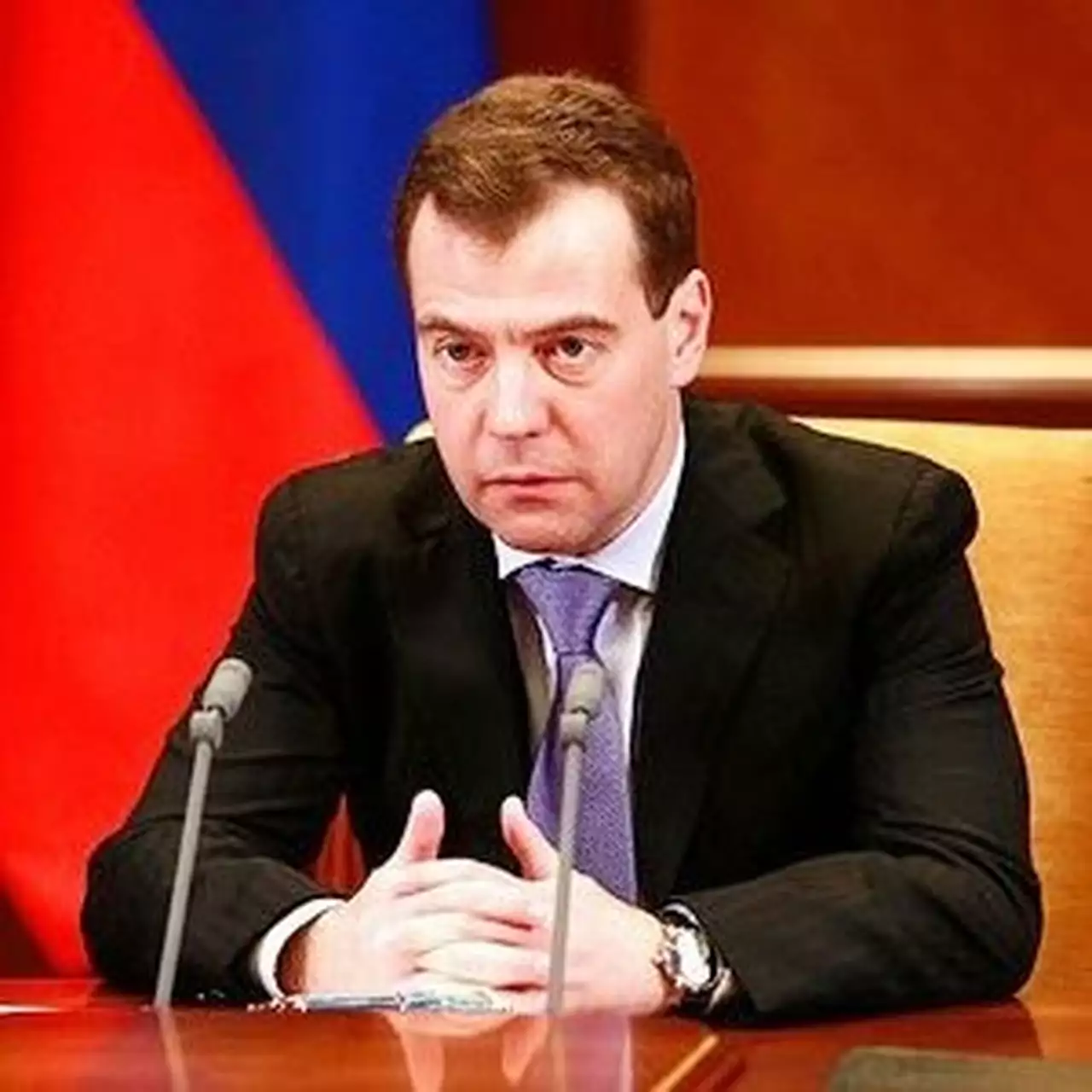 Медведев вновь решил заняться пьянством за рулем