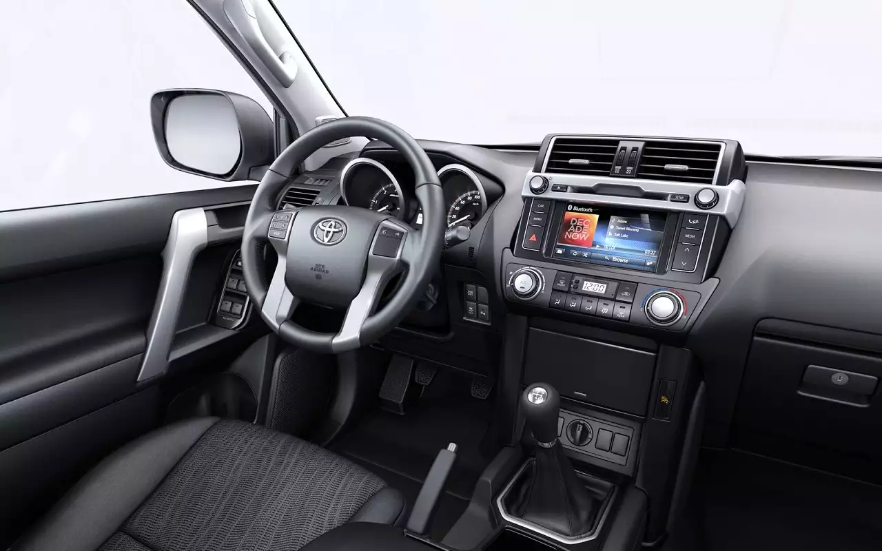 Легенда вернется? Toyota зарегистрировала в РФ товарный знак Land Cruiser Prado