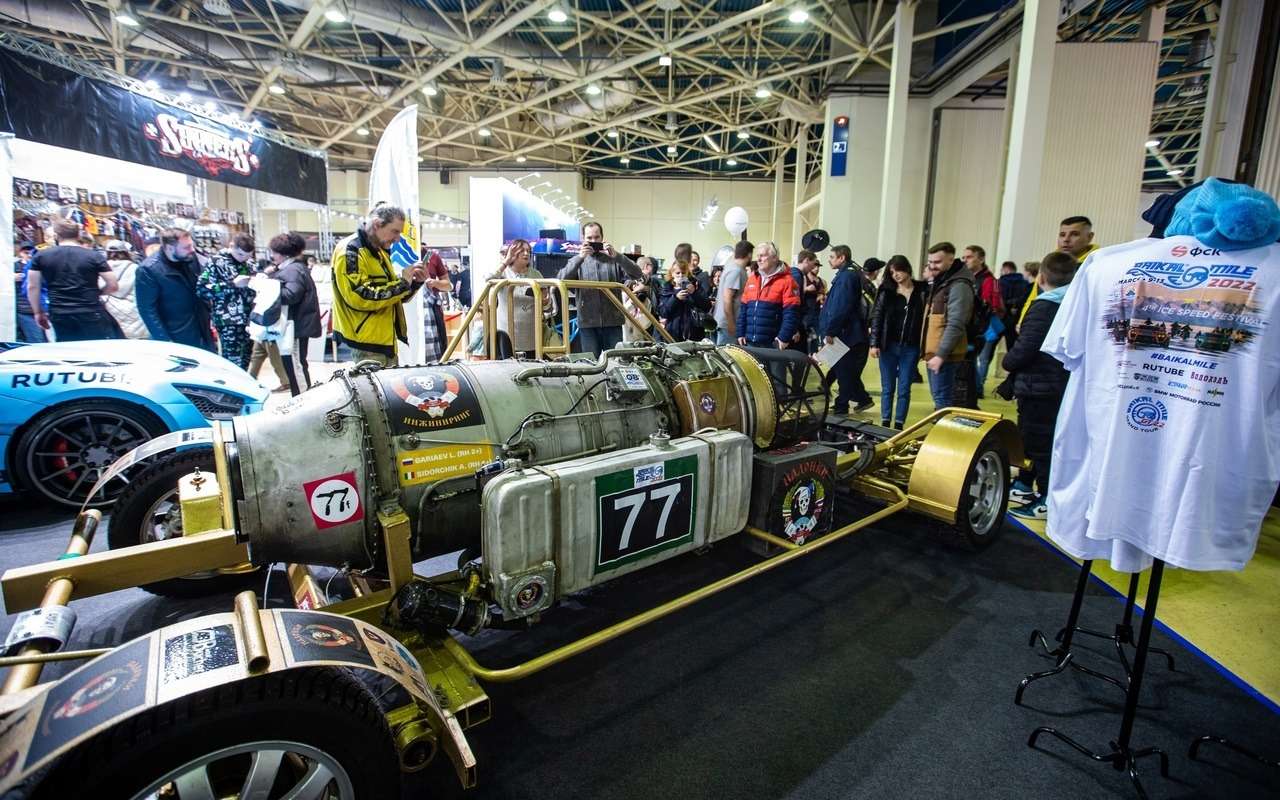 Спешите видеть! Огромная выставка, посвященная гонкам