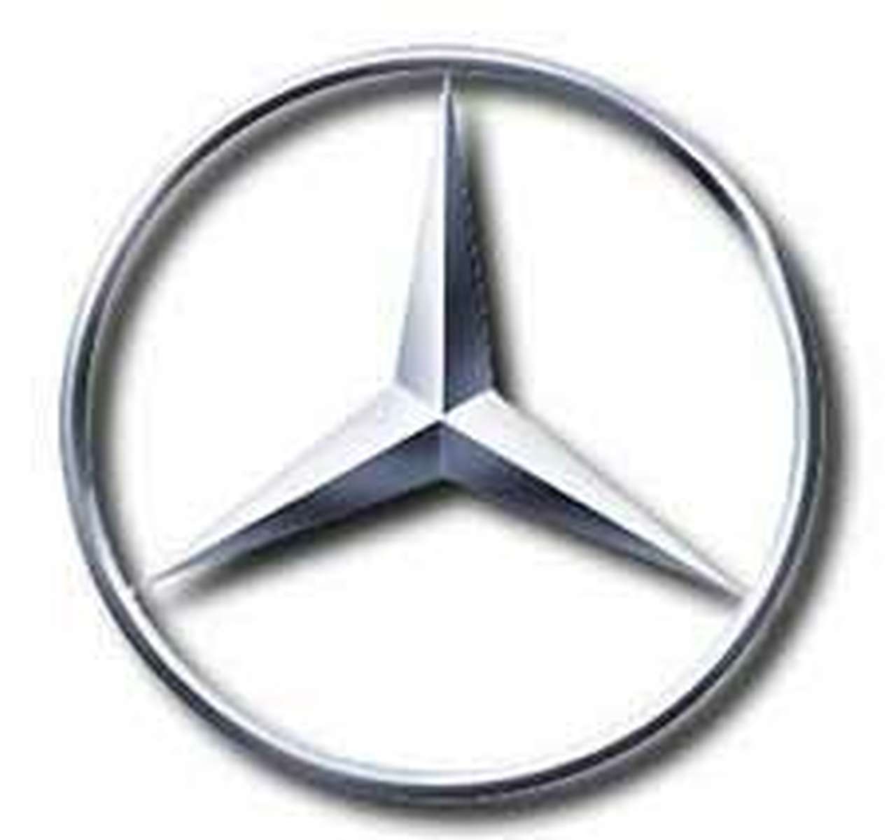 Шеф Bentley может возглавить Mercedes