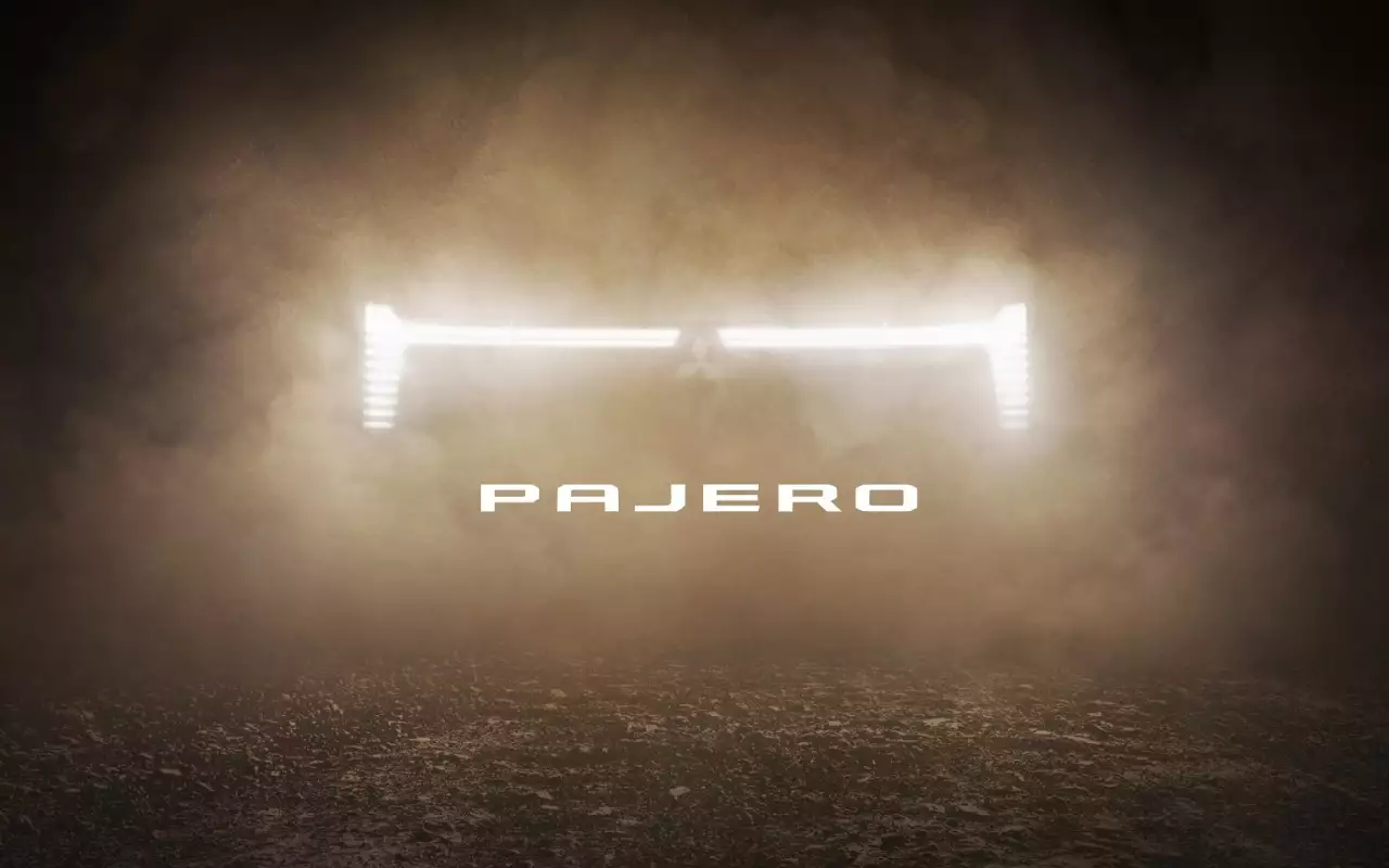 Тизер Mitsubishi Pajero