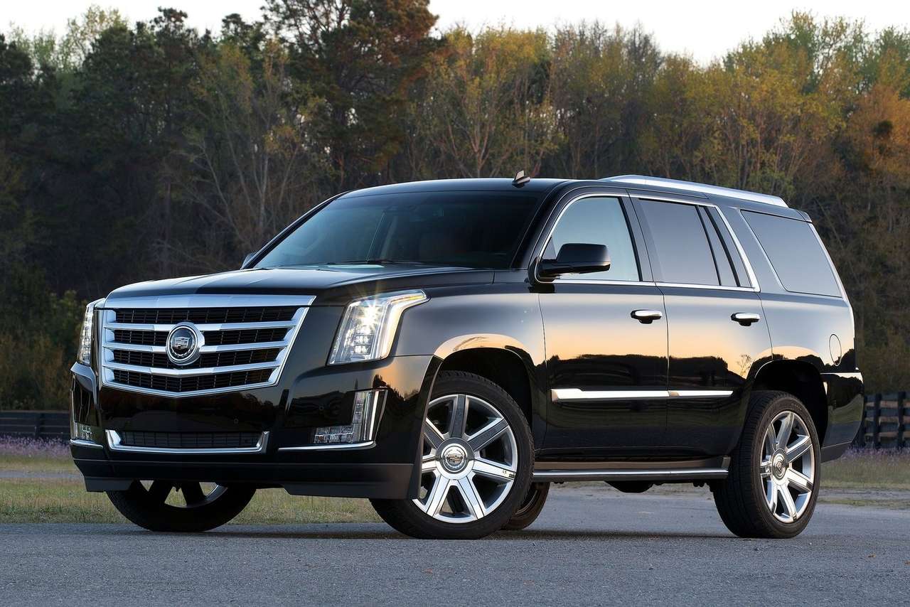 В Cadillac отказались от семиместного кроссовера в пользу компактного