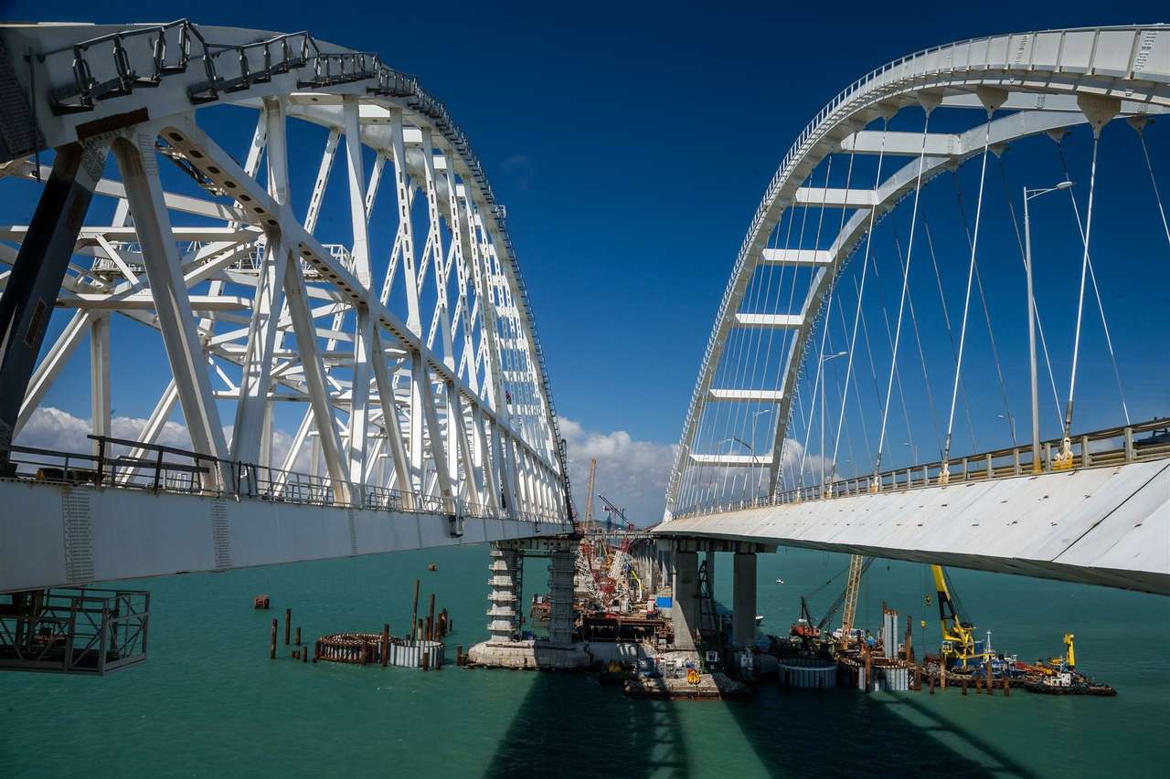 Голландцев призвали к ответу за Крымский мост