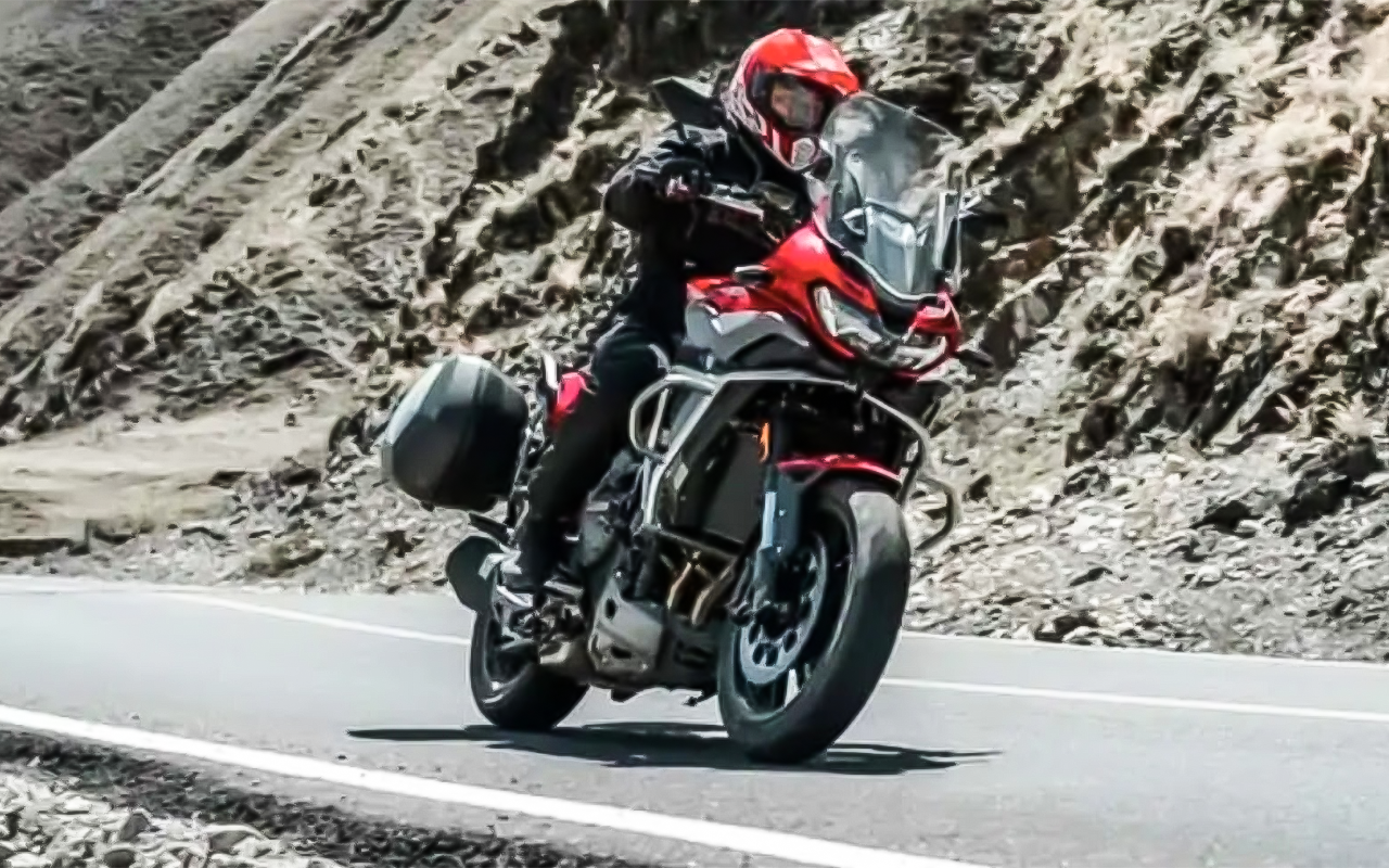 Zongshen Cyclone RX650 – технологичный китайский спорт-турист