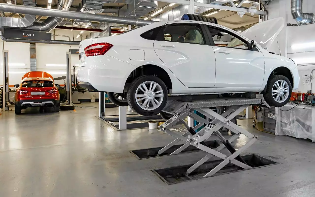 Рост цен на автозапчасти в России: что дорожает быстрее всего