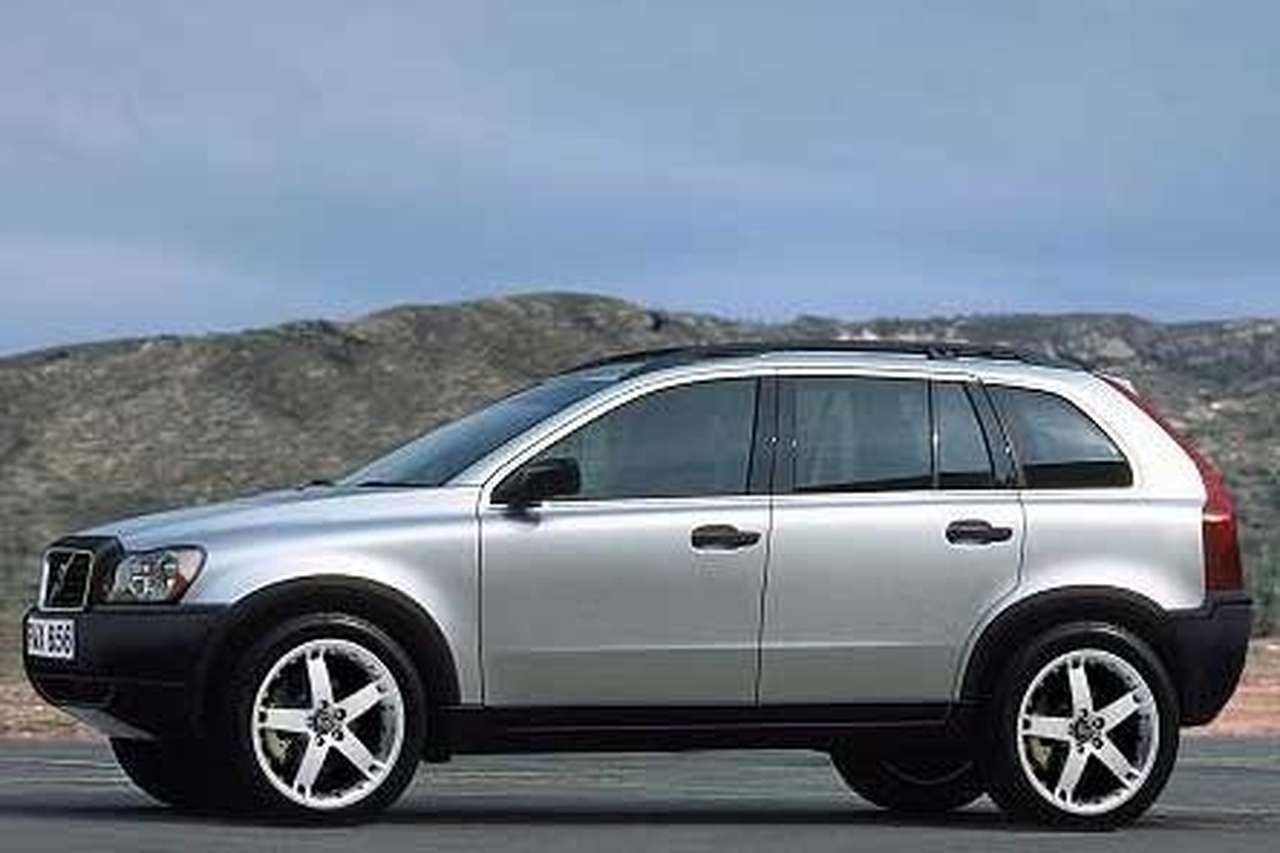 Volvo готовит малый внедорожник XC60