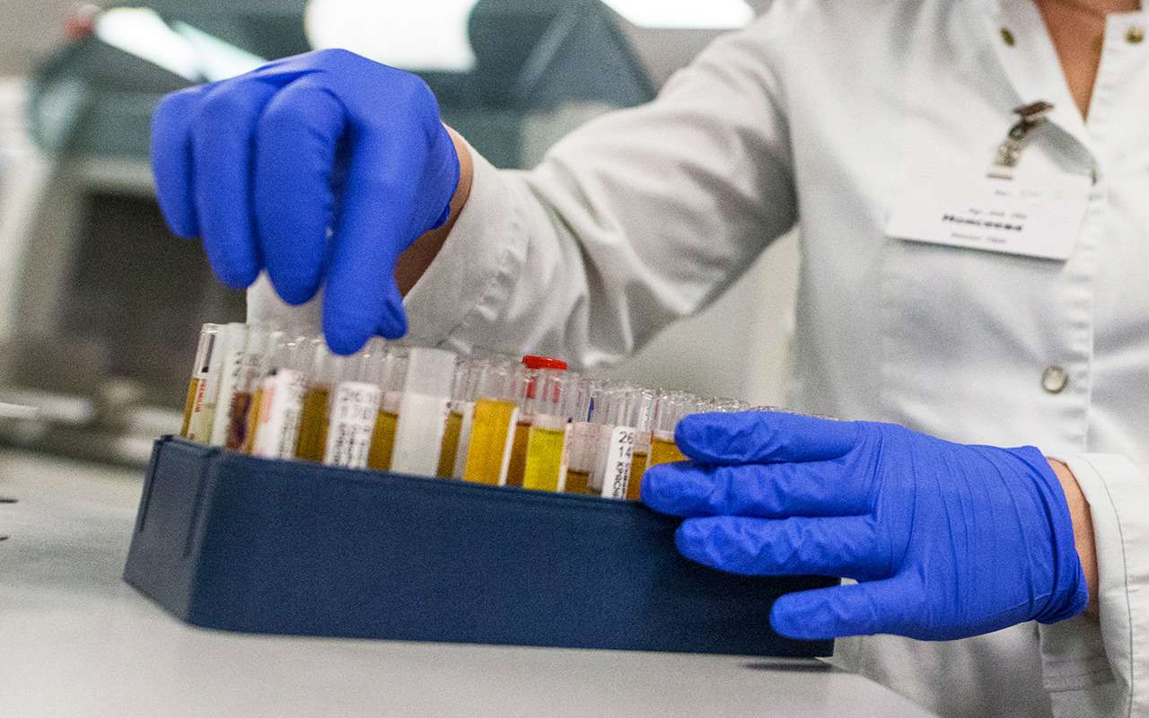 Вместо обвиняемого в резонансном ДТП анализы на наркотики сдал его отец