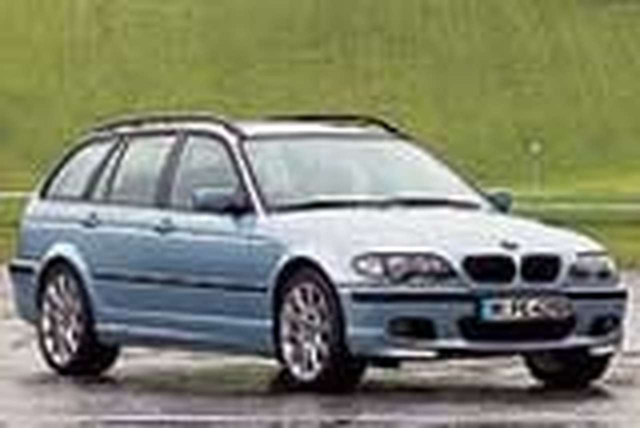 Универсал BMW отмечает 33-летие