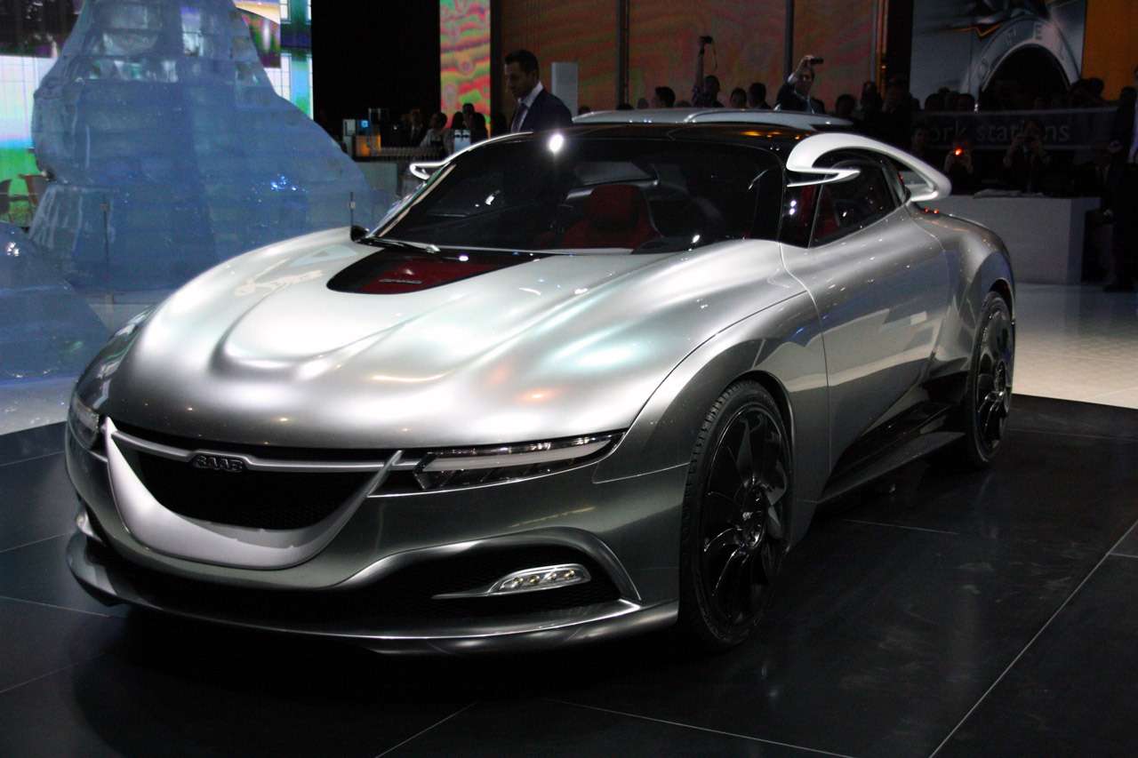 Возрожденный SAAB нанимает персонал и ведет переговоры с индийцами