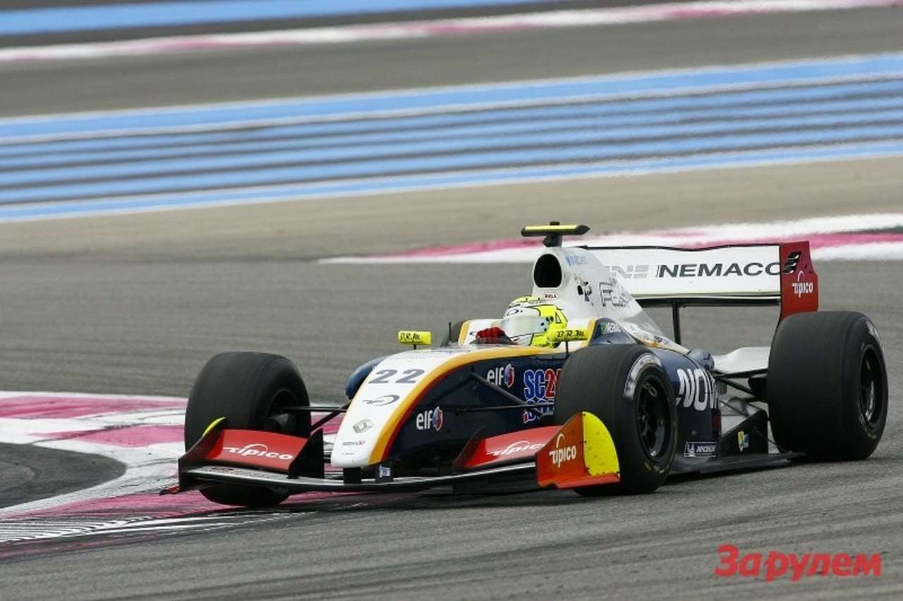 Formula Renault 3.5: Даниил Квят протестирует машину FR 3.5
