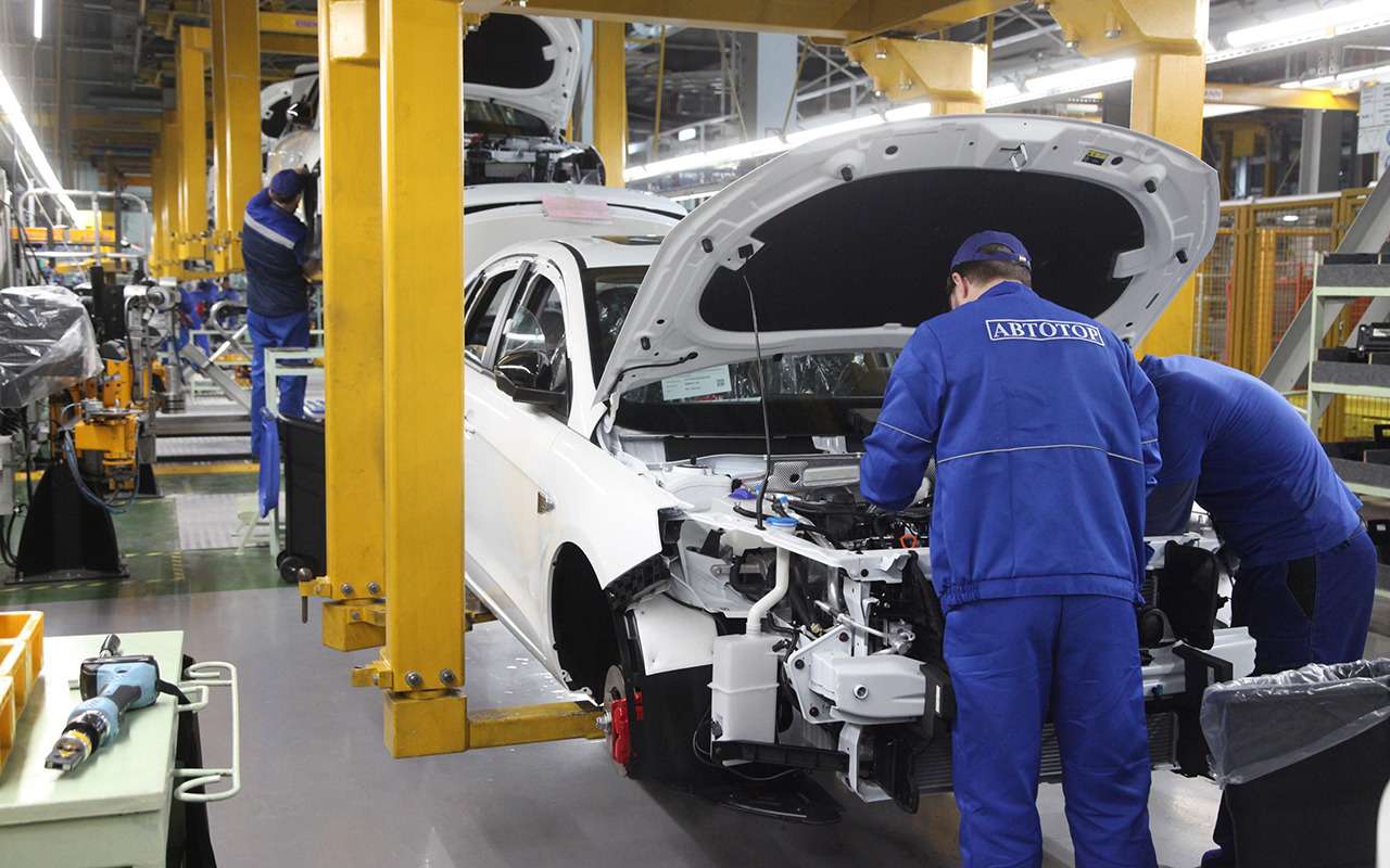 Глава «Автотора»: Пока еще «хлеб без масла кушаем»