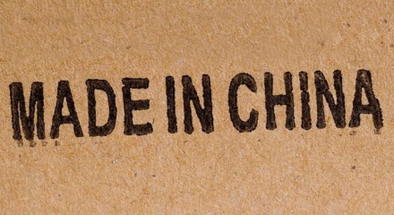 Китайцы не боятся ездить по России с фальшивыми правами 