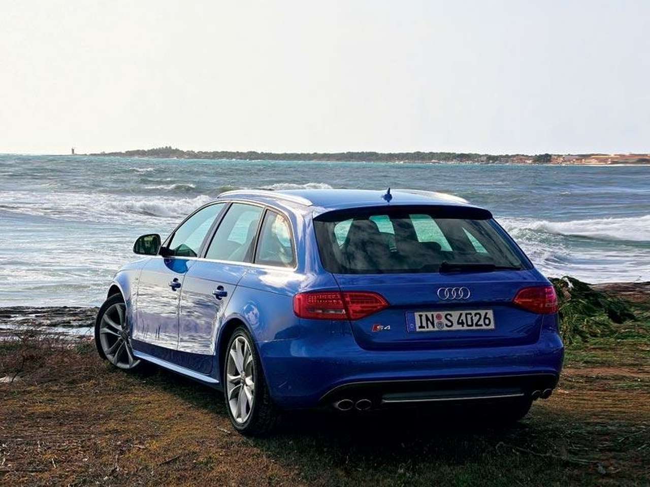 Презентация Audi S4: Миролюбивый агрессор