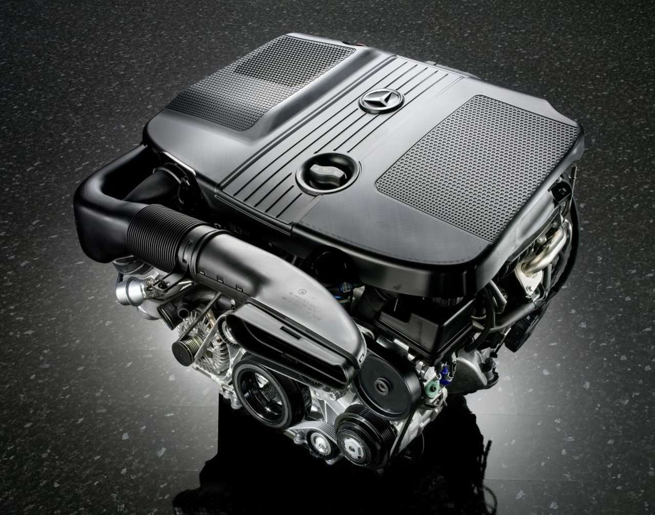 Daimler отзывает 114 тысяч автомобилей Mercedes-Benz 2014 года