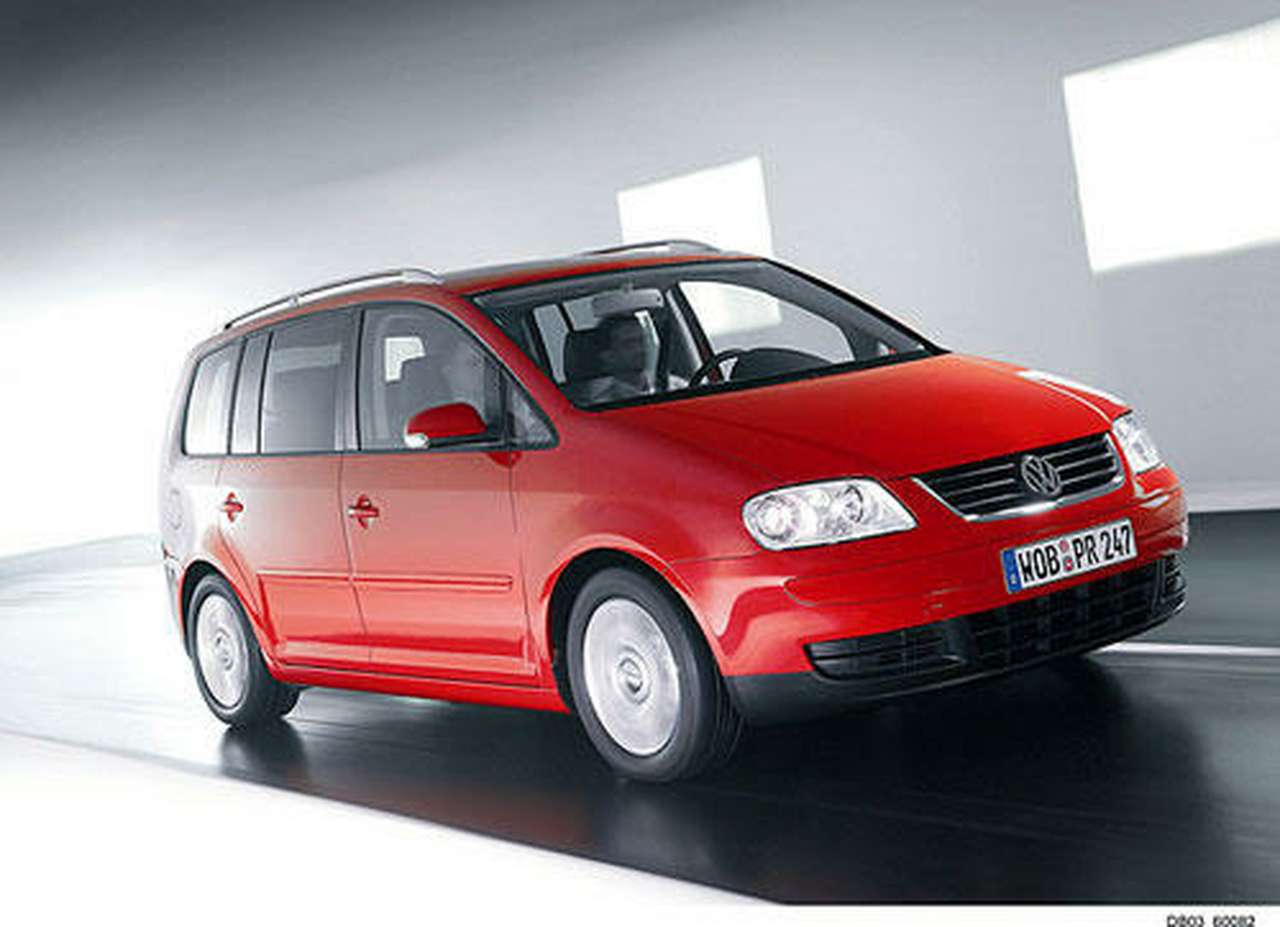 Touran от Volkswagen появится к лету