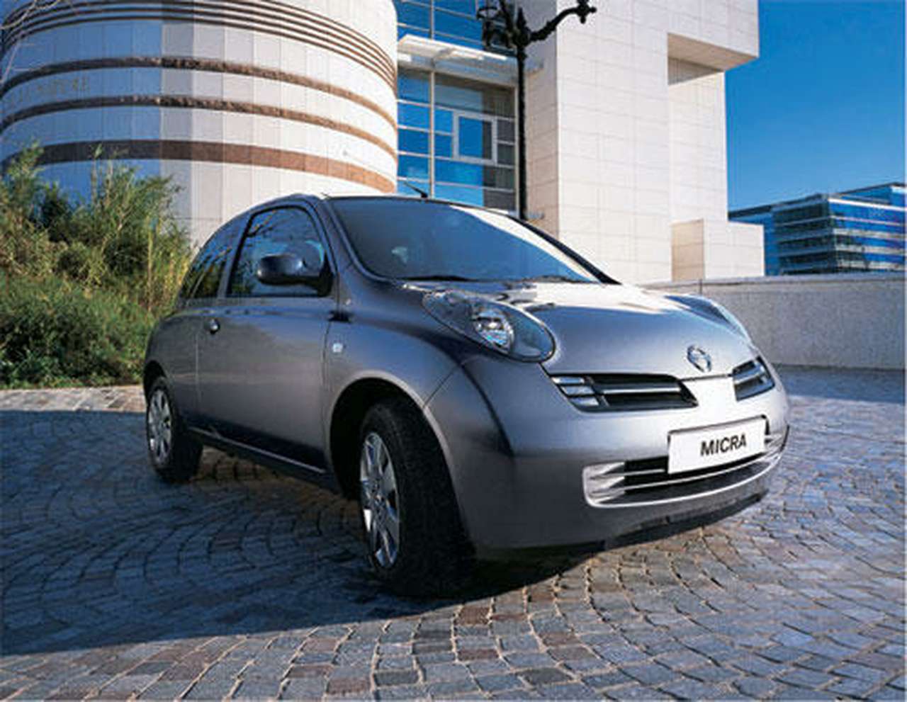 Nissan представляет две новых версии Micra