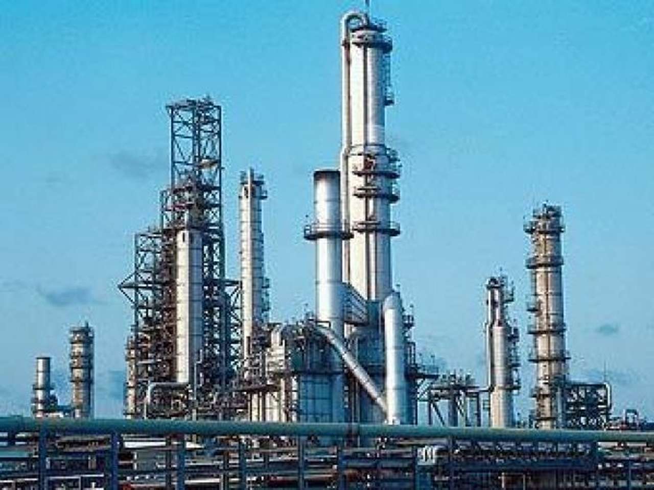 Ремонт Московского НПЗ продлится до 27 ноября