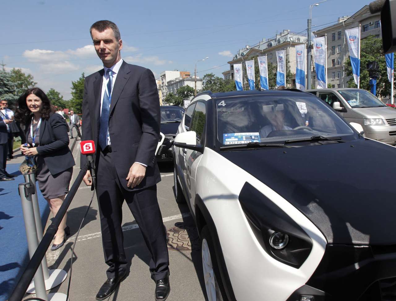 Известна дата, когда Жириновский получит обещанный «ё-мобиль»