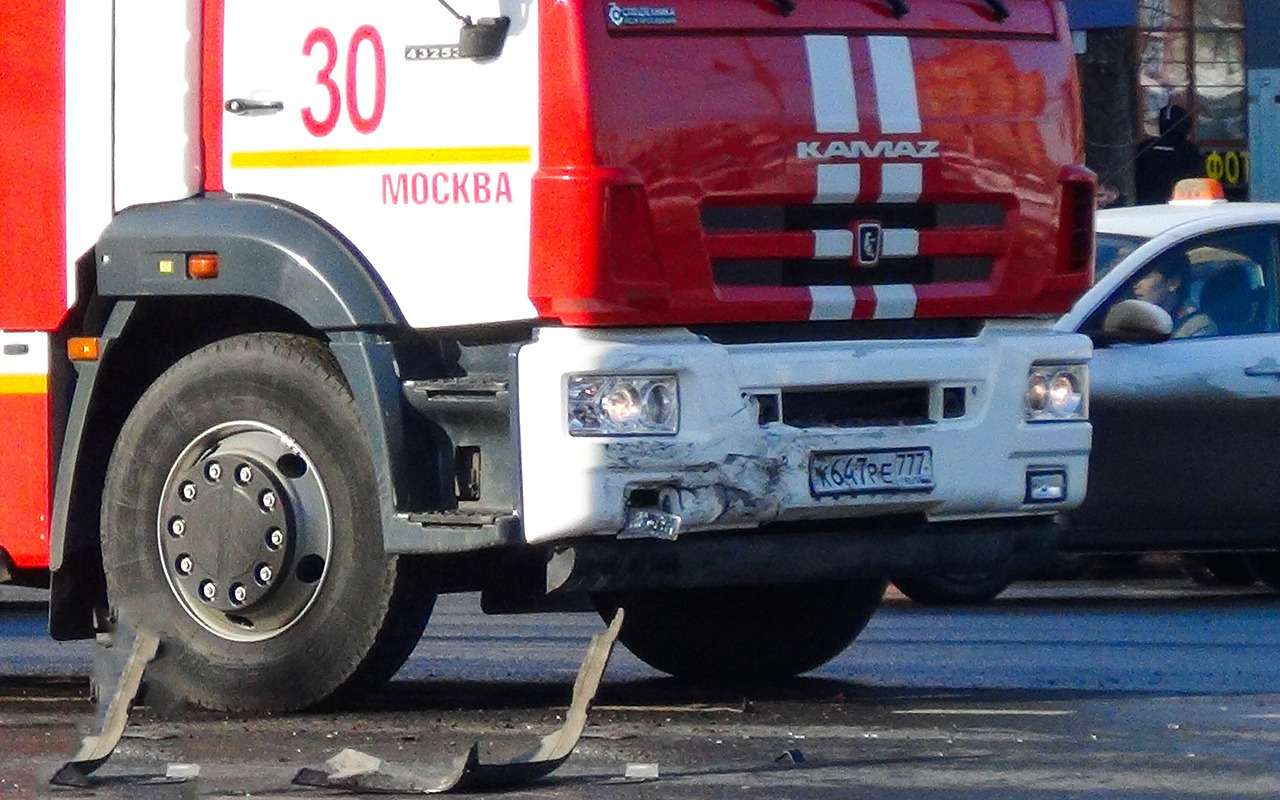 Как пожарным машинам предлагается расчищать себе путь к месту пожара