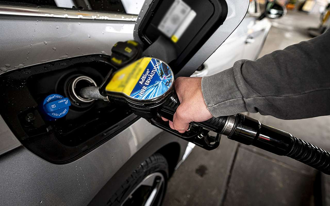 В ФРГ предупредили о дефиците бензина из-за санкций