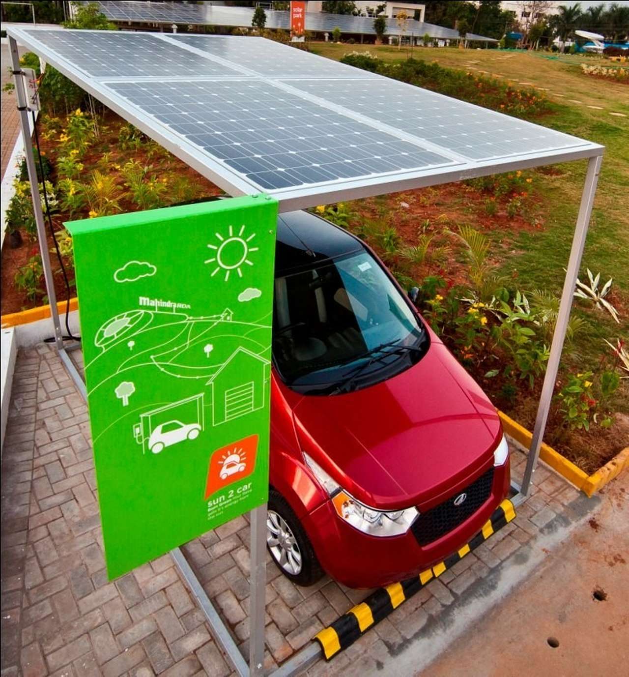  Подзаряжаемый от солнца электромобиль скоро поступит в продажу