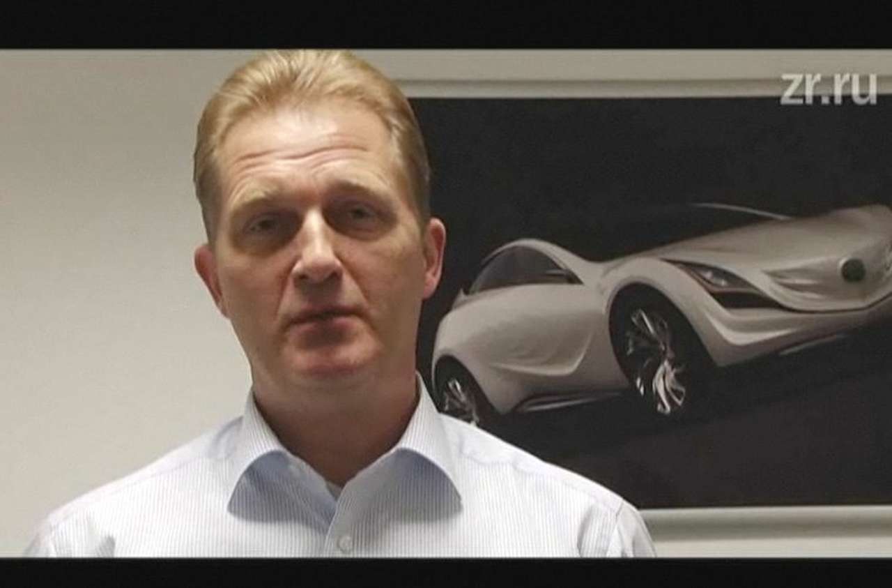 2011: Новогоднее поздравление от Mazda