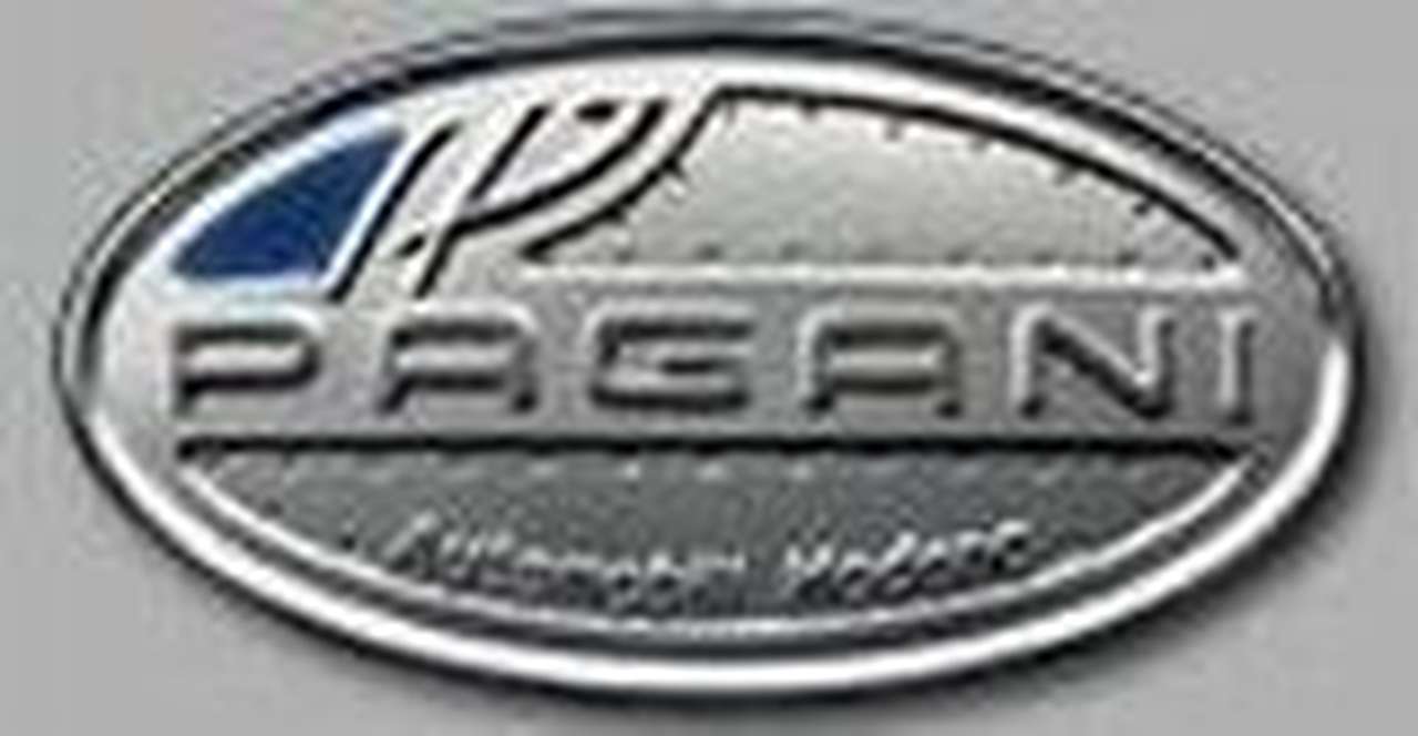 Pagani объединилась с Mercedes против Lamborghini