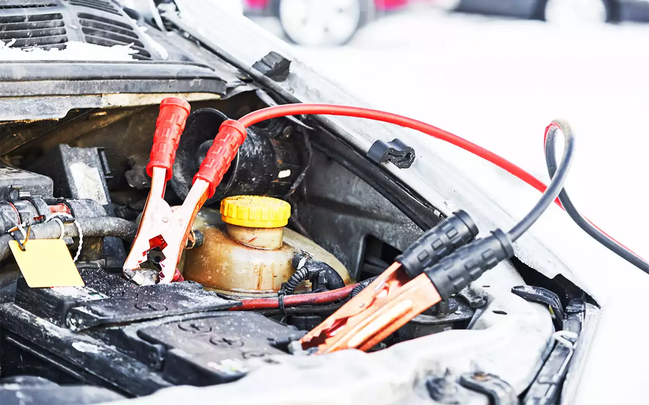 Сел аккумулятор? Сейчас поможем! Если бустер не подведет...