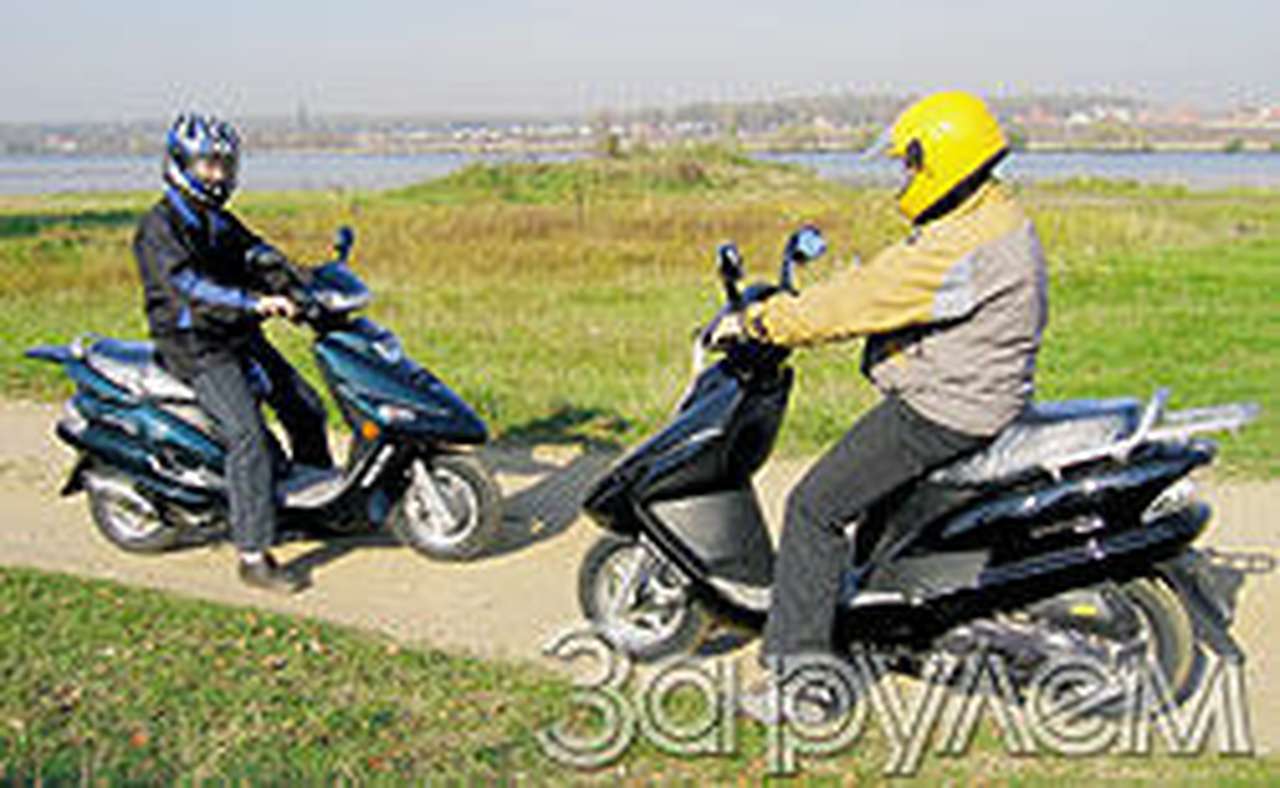 Высокий крепкий табурет